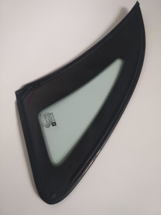 Cristallo laterale post. dx Corsa C 5 porte - immagine 2