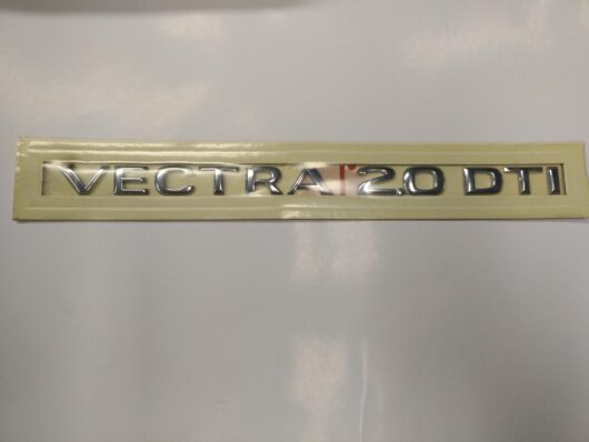 scritta VECTRA 2.0 DTI
