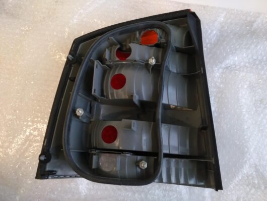 fanale originale VECTRA C berlina posteriore dx - immagine 2