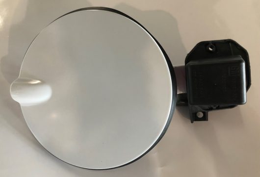 Sportello con cerniera riempimento carburante - Corsa D